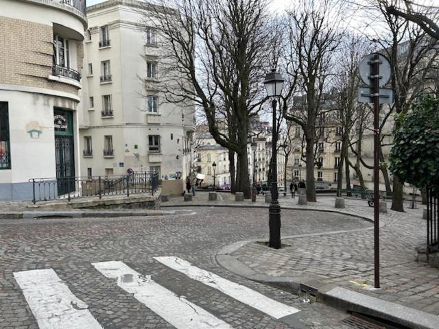 شقة Paris Sacre Coeur Montmartre Et Tour Eiffel, 8 People, المظهر الخارجي الصورة